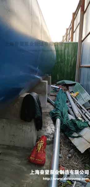 無(wú)塔供水罐管路安裝，壓力表安裝