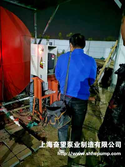 調(diào)試單變頻給水設(shè)備、維修不銹鋼多級(jí)泵