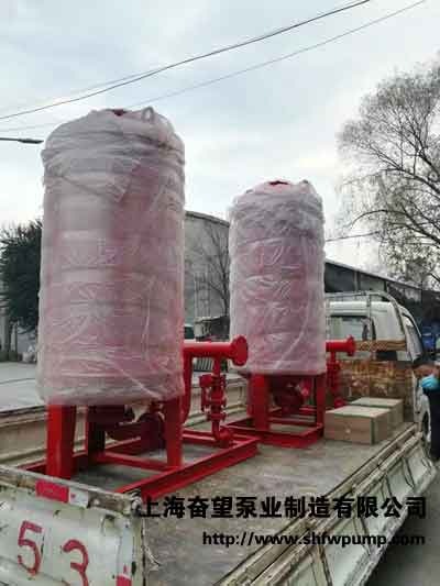 消防供水機組裝車現(xiàn)場