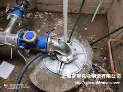 上蔡縣深井潛水泵安裝，出水管路連接